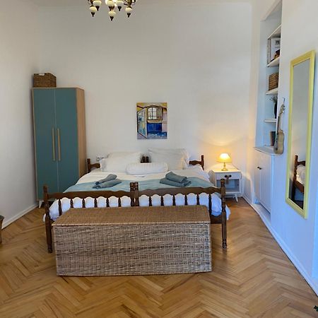 Old Tbilisi City Center, Two - Room Apartment Dış mekan fotoğraf